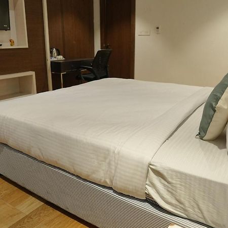 Hotel Konark Khammam Eksteriør billede