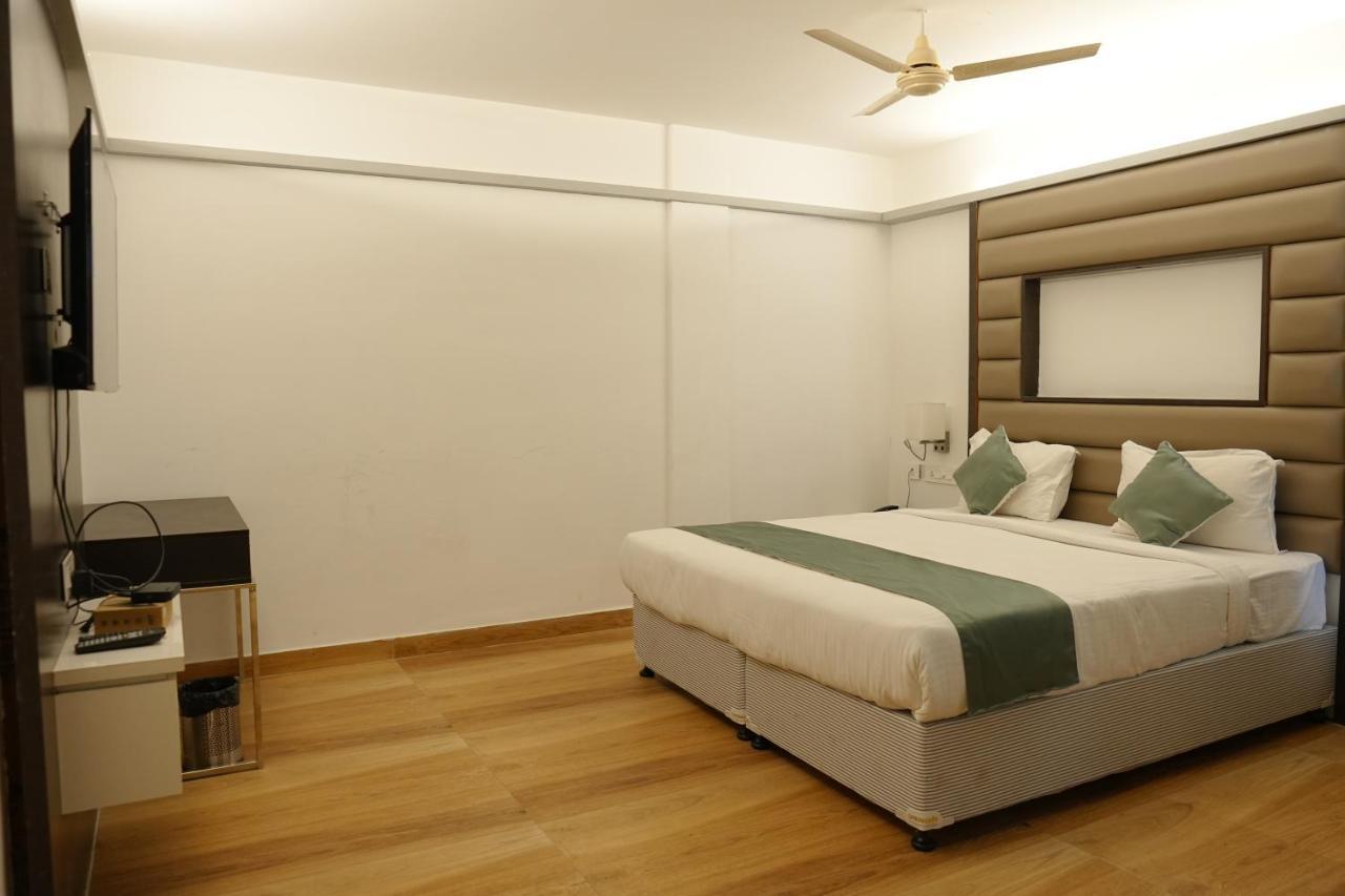 Hotel Konark Khammam Eksteriør billede